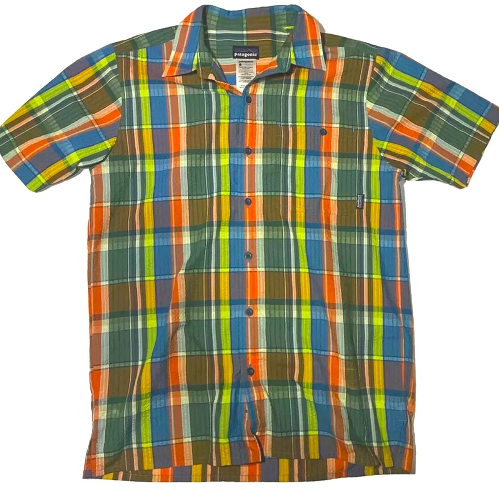 Patagonia | Polyester button down